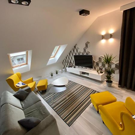 Ski Sun Sea - Rodzinny apartament pod gondolą Swieradow-Zdroj Bagian luar foto